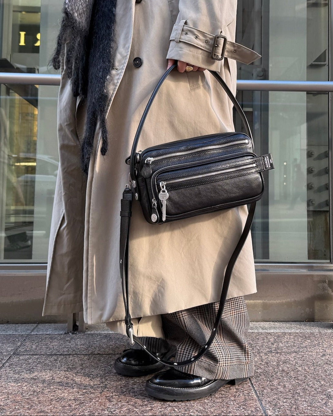 Acne Studios（アクネストゥディオズ）｜ショルダーバッグ｜[正規取扱