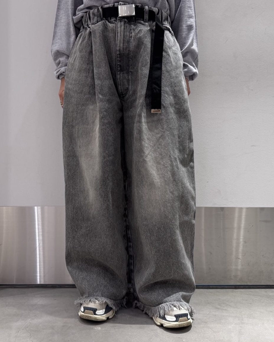 M53. ベルテッドデニムパンツ エムゴーサン M53.（エムゴーサン）正規取扱店オンライン｜ NEWNEW BELTED DENIM