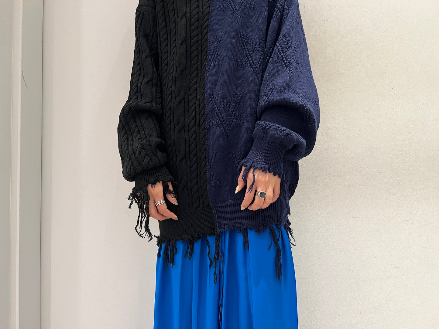 SPLIT DECONSTRUCTED SWEATER【24AW】