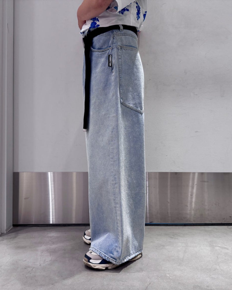 BELTED BAGGY DENIM（UNISEX）