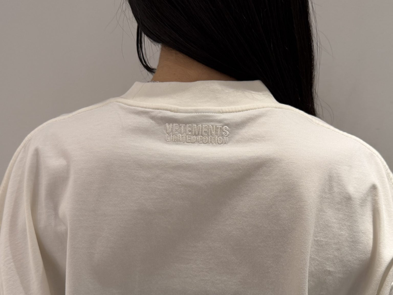 VETEMENTS(ヴェトモン）[正規取扱店]｜Tシャツ｜オンラインショップ