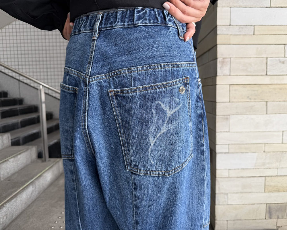 デニムパンツ