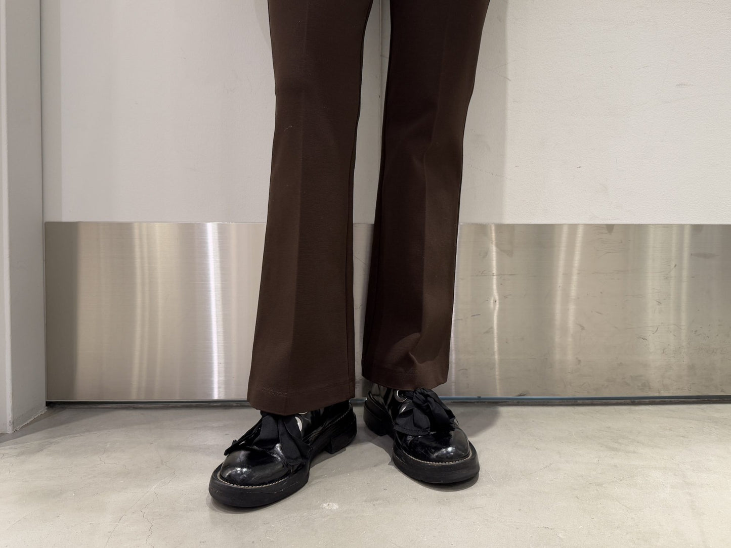 フレアストレッチパンツ【25AW】