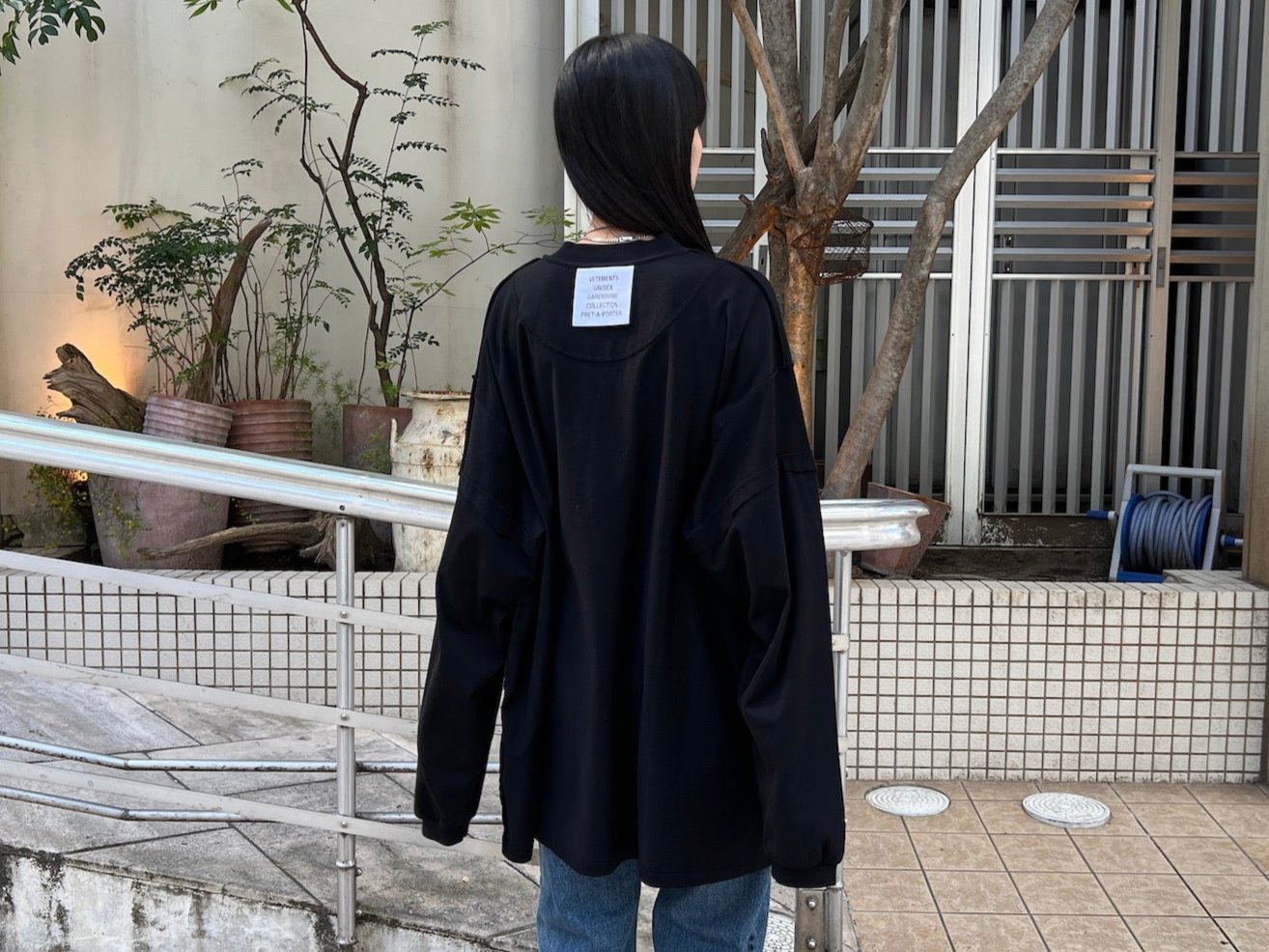 INSIDE-OUT SHARK LONGSLEEVE【24AW】