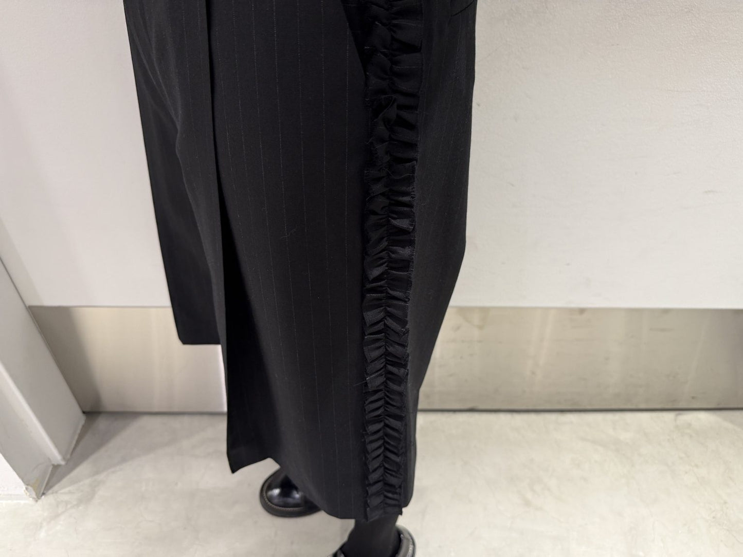 Ruffle Shorts（MEN）