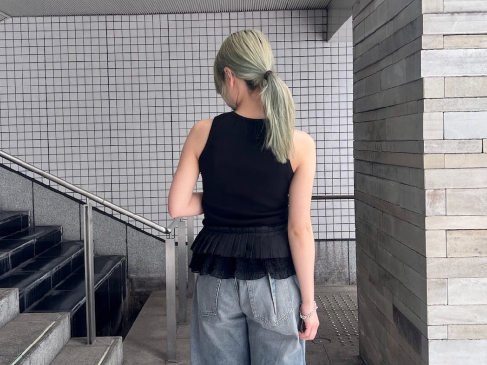 BUTTONED SLEEVELESS TOP｜rokh｜MOGGIE CO-OP – Moggie co-op