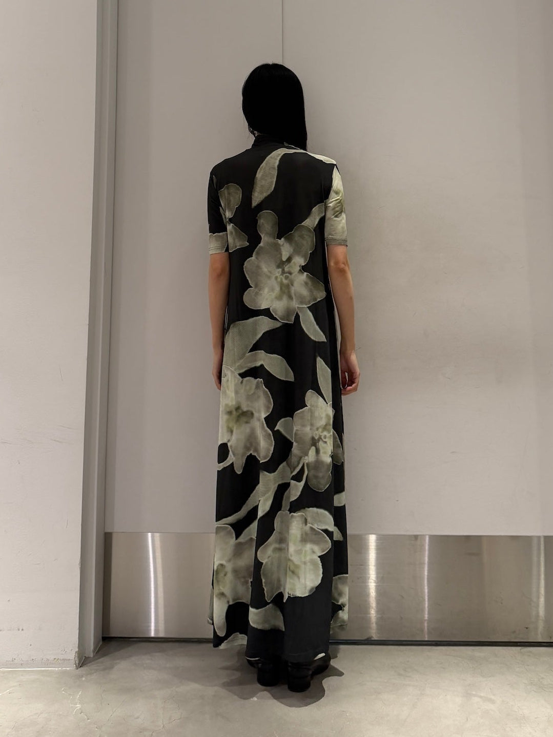 ハイネックロングドレス