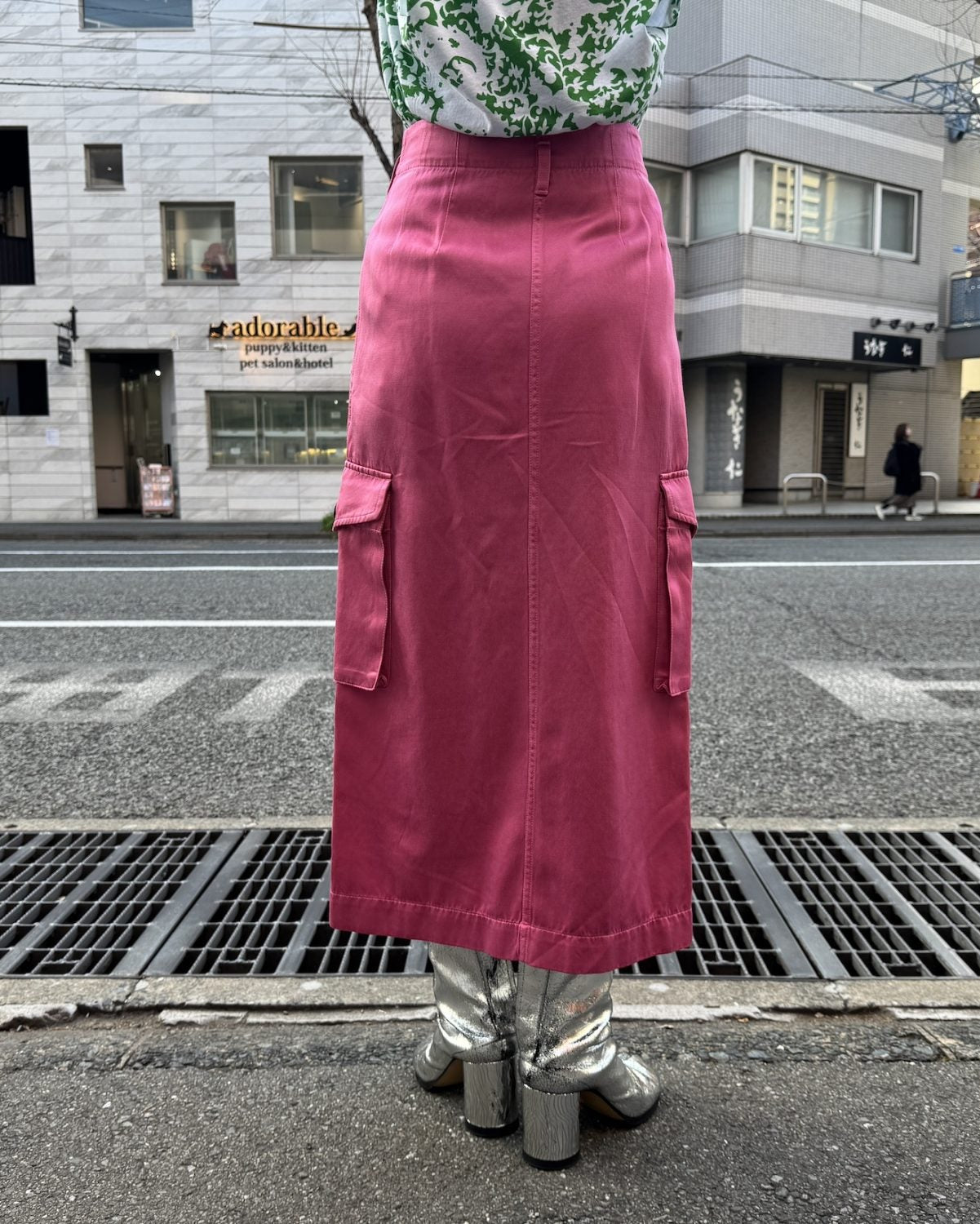 美品✨デイジーリンフォクシー 定価4万 エレガントバックフレアカットソー ピンク SAVANNAH GD 3278 W.W.SKIRT｜DRIES VAN NOTEN（ドリスヴァンノッテン