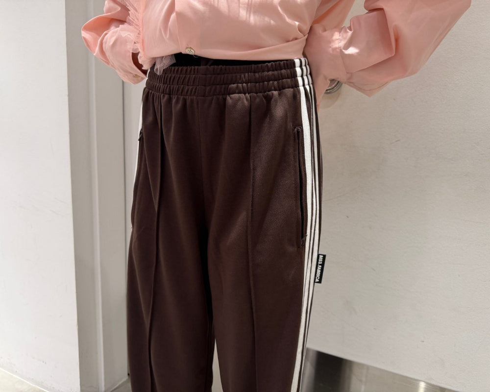 5LINE TRACK PANTS