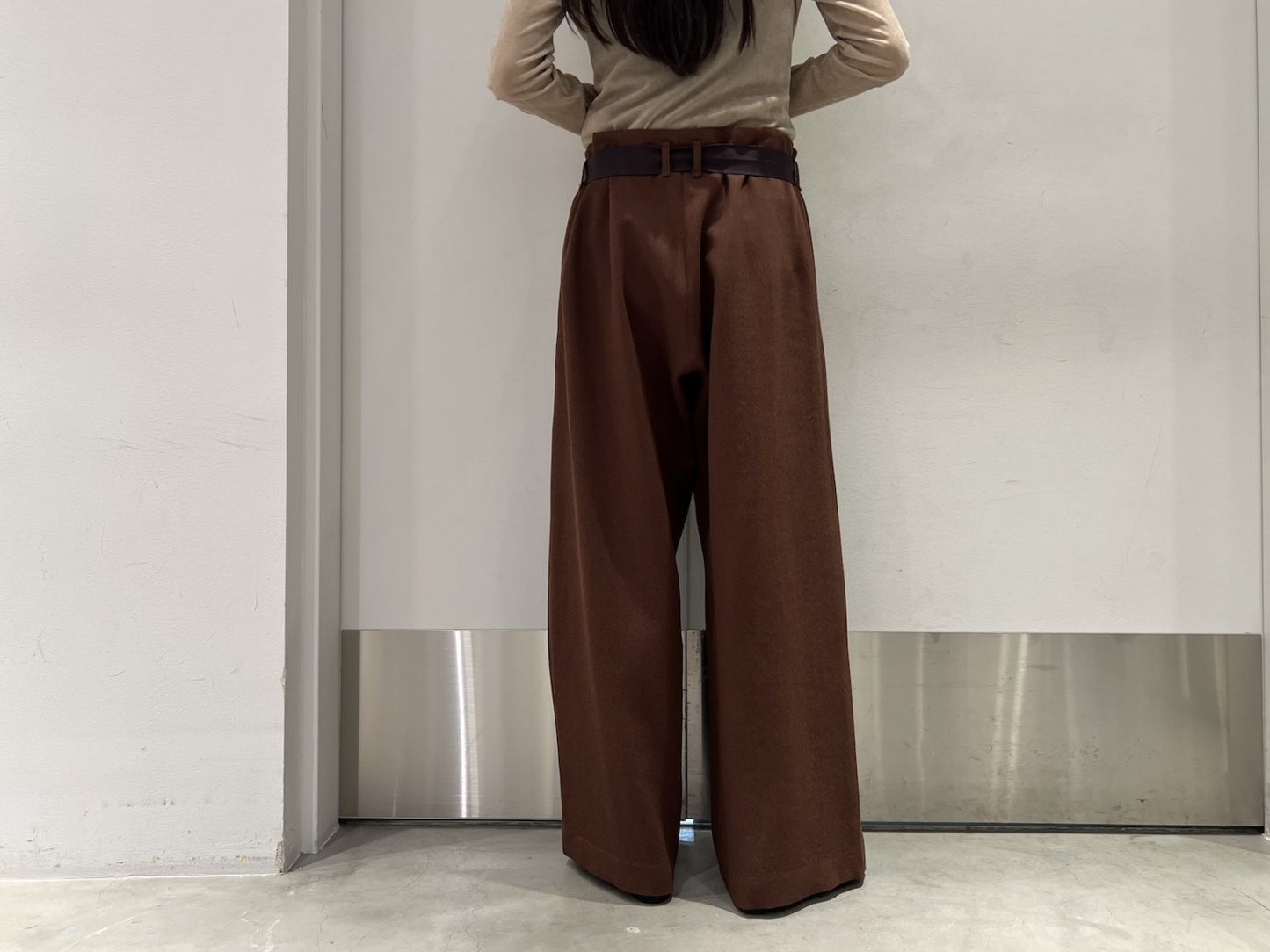 ベルト付ウールワイドパンツ【25AW】