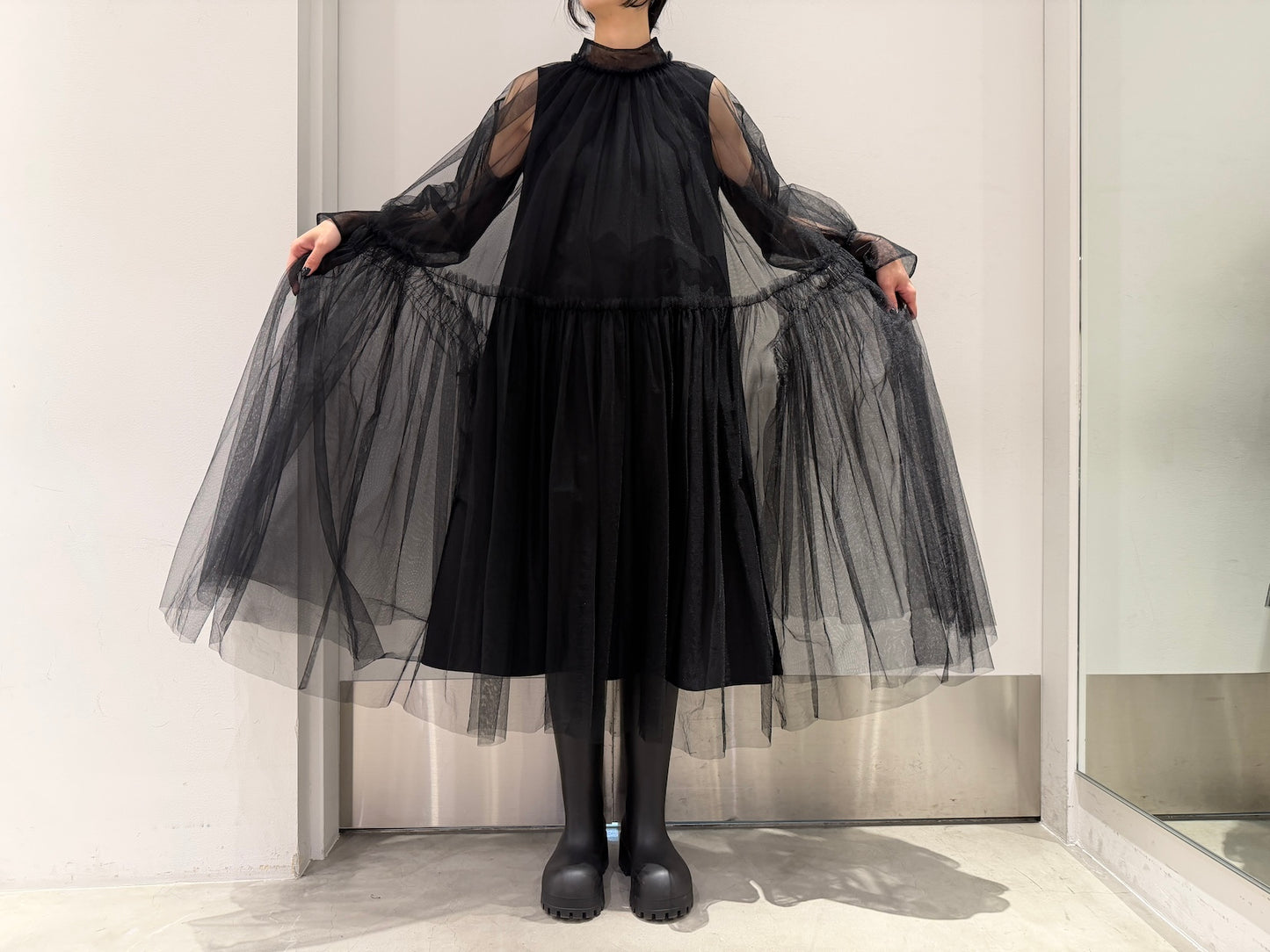 チュールワンピース