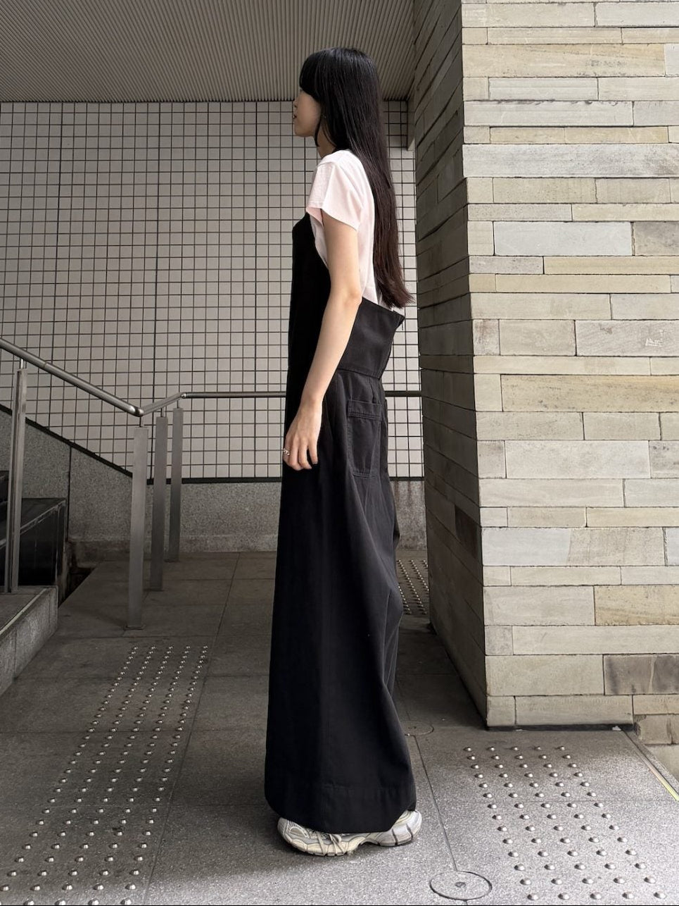 SLEEVELESS JUMPSUIT