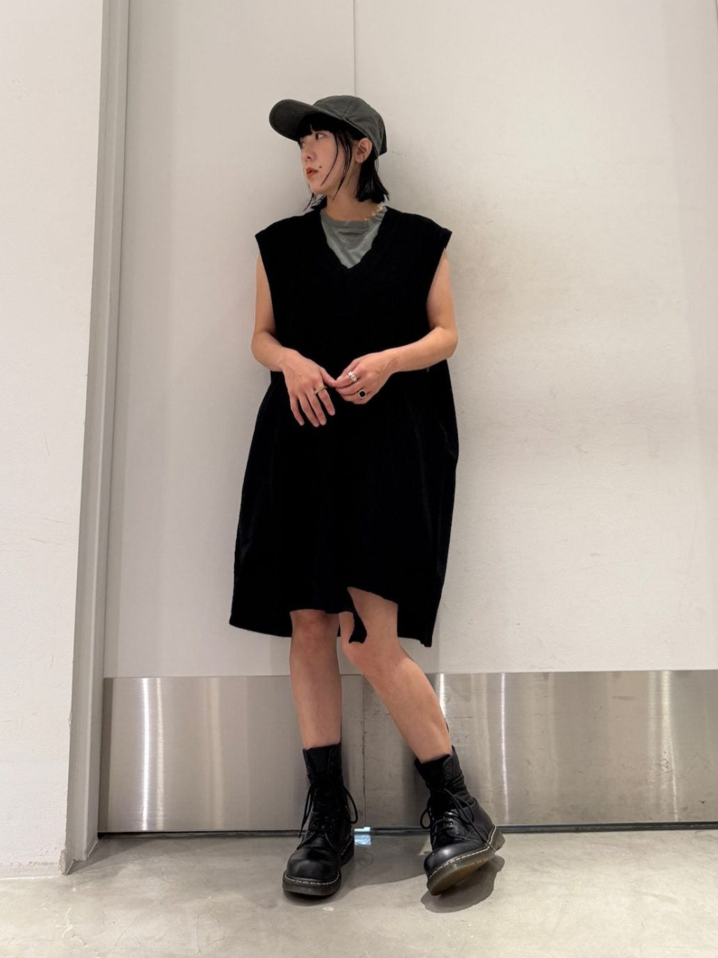 Ⅴネックニットドレス【25AW】