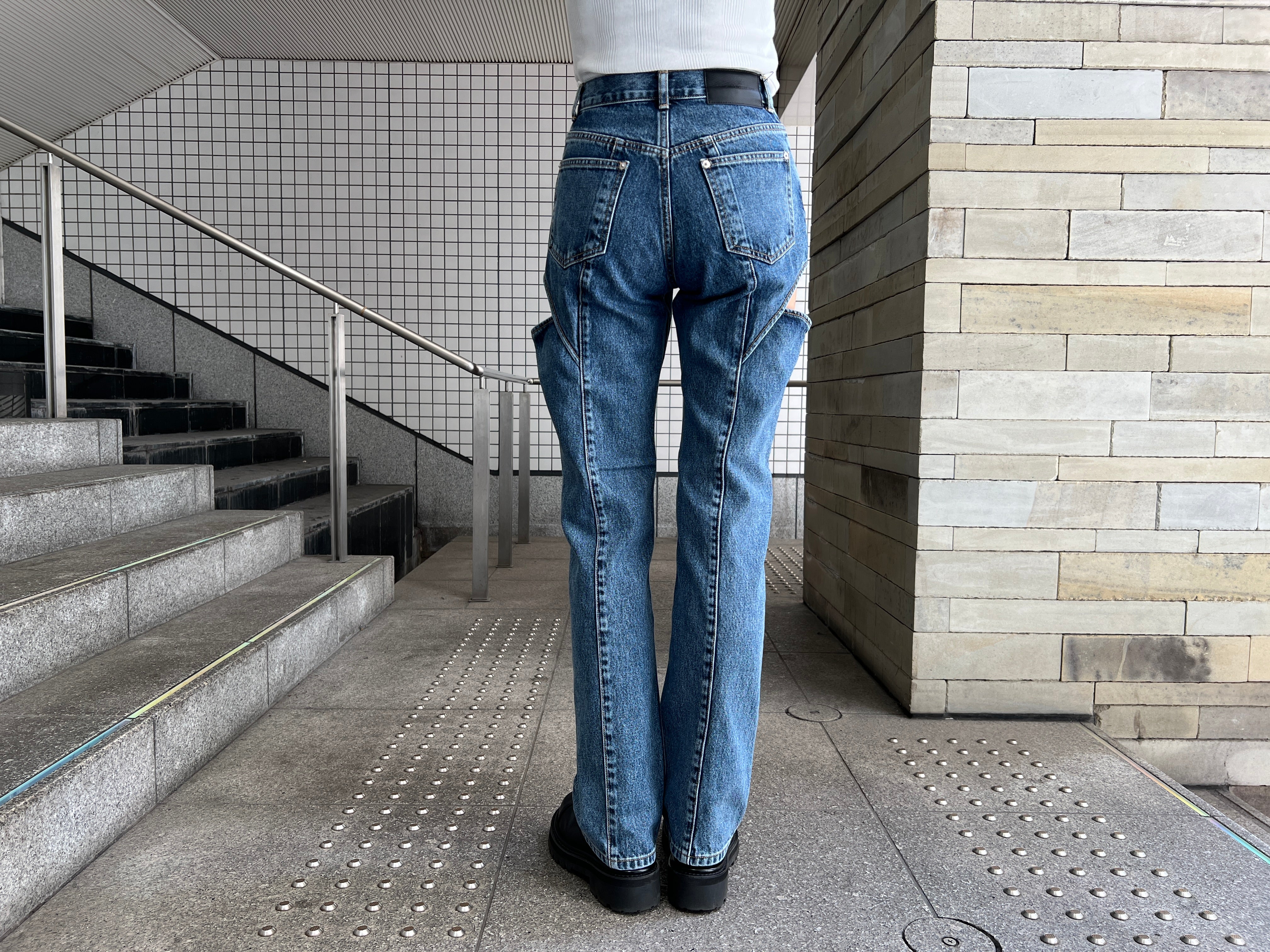 FANOSTUDIOS Blue Straight Leg Jeans ジーンズ-