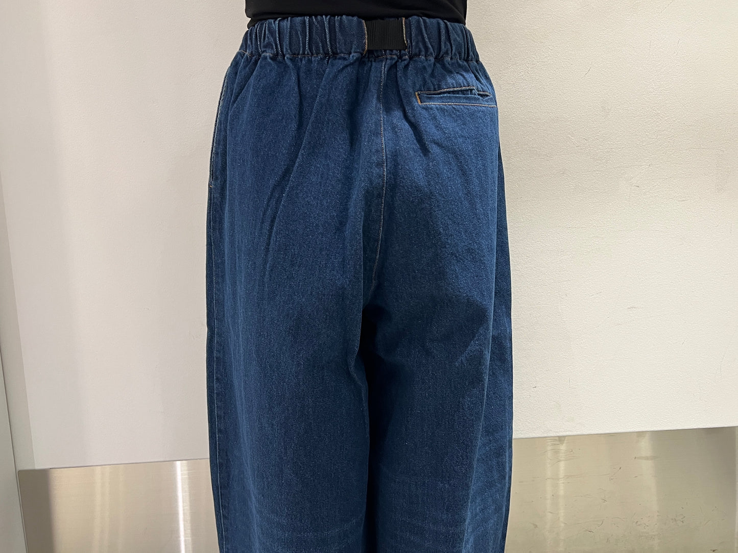 デニム ベルテットパンツ