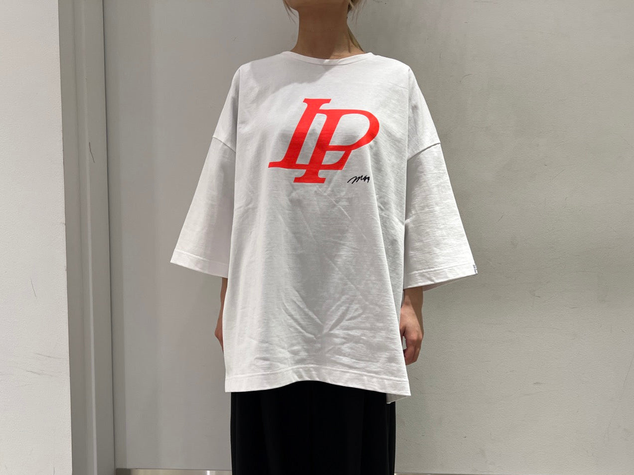LP TUCK T-SHIRT