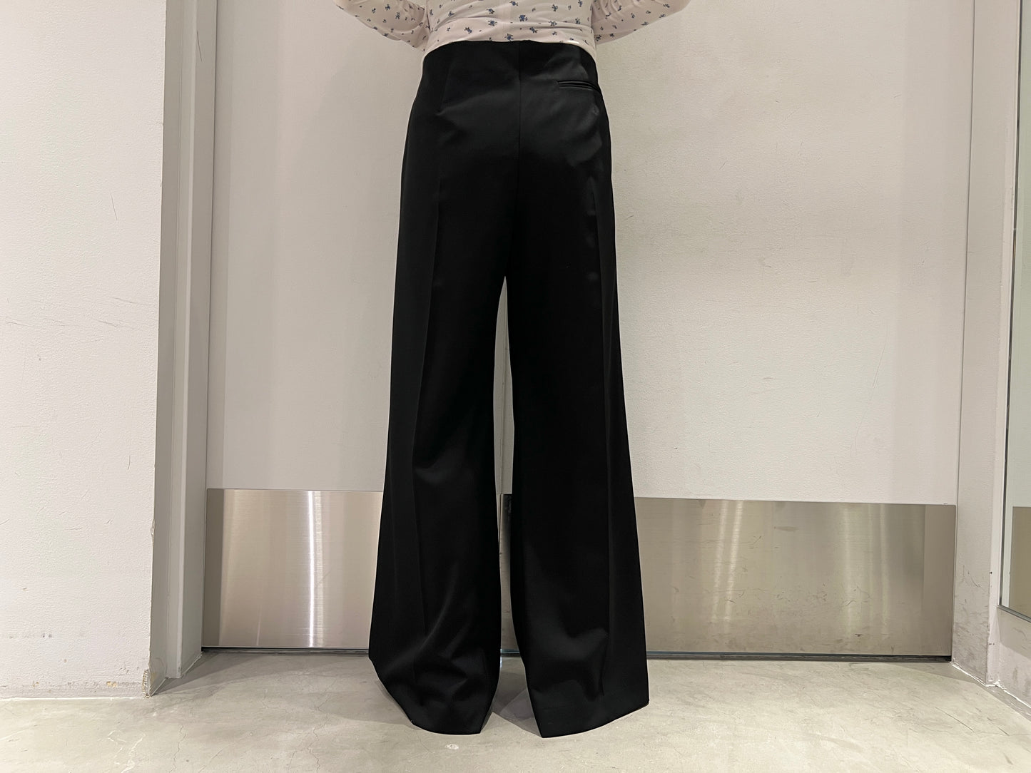Tightly Gathered Trousers【25AW】