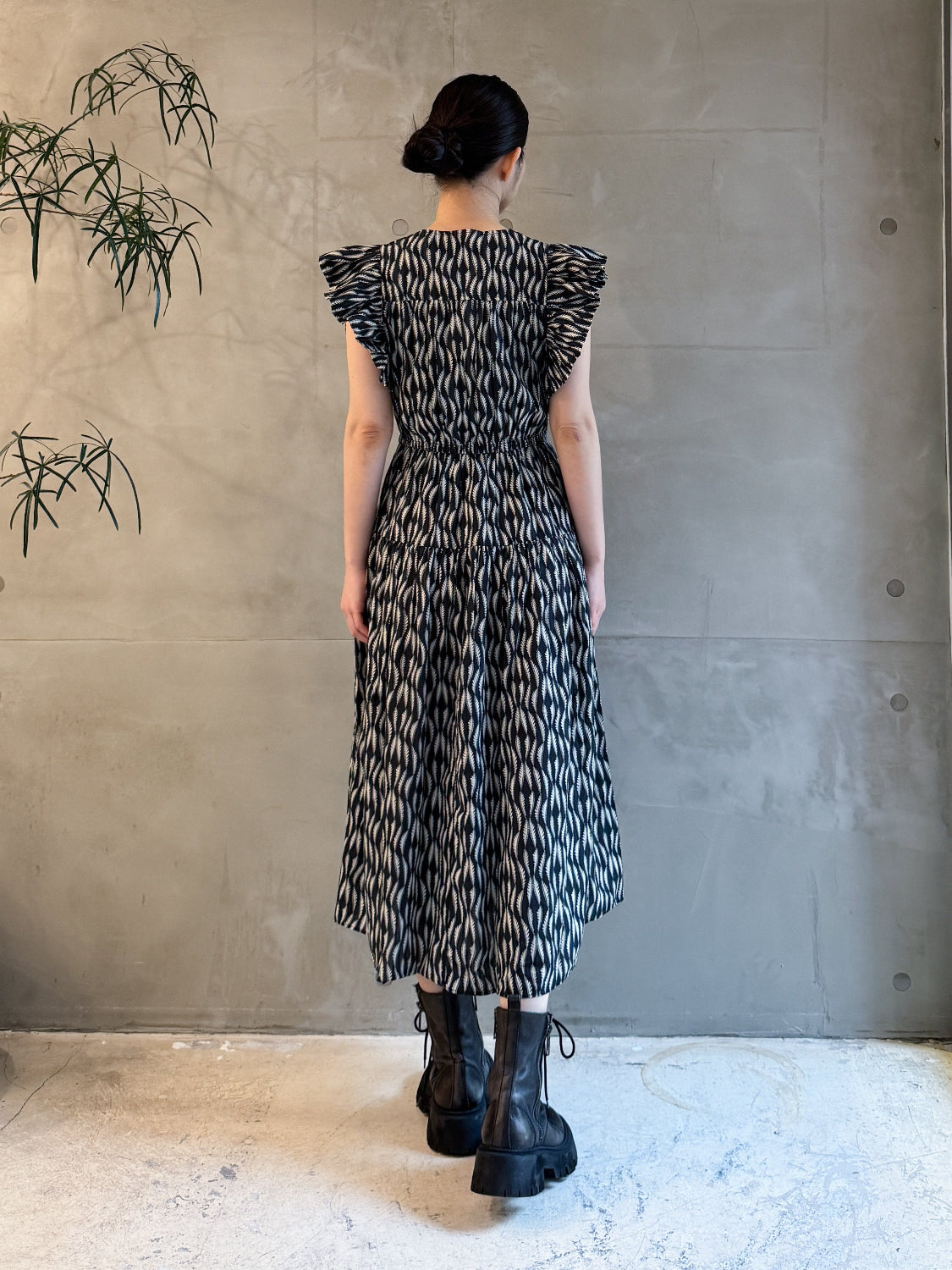 Kairi Flutter Sleeve Midi Dress