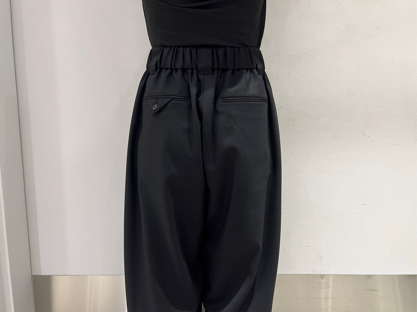 MARIA IZAIA UNBELTED PANTS【25AW】