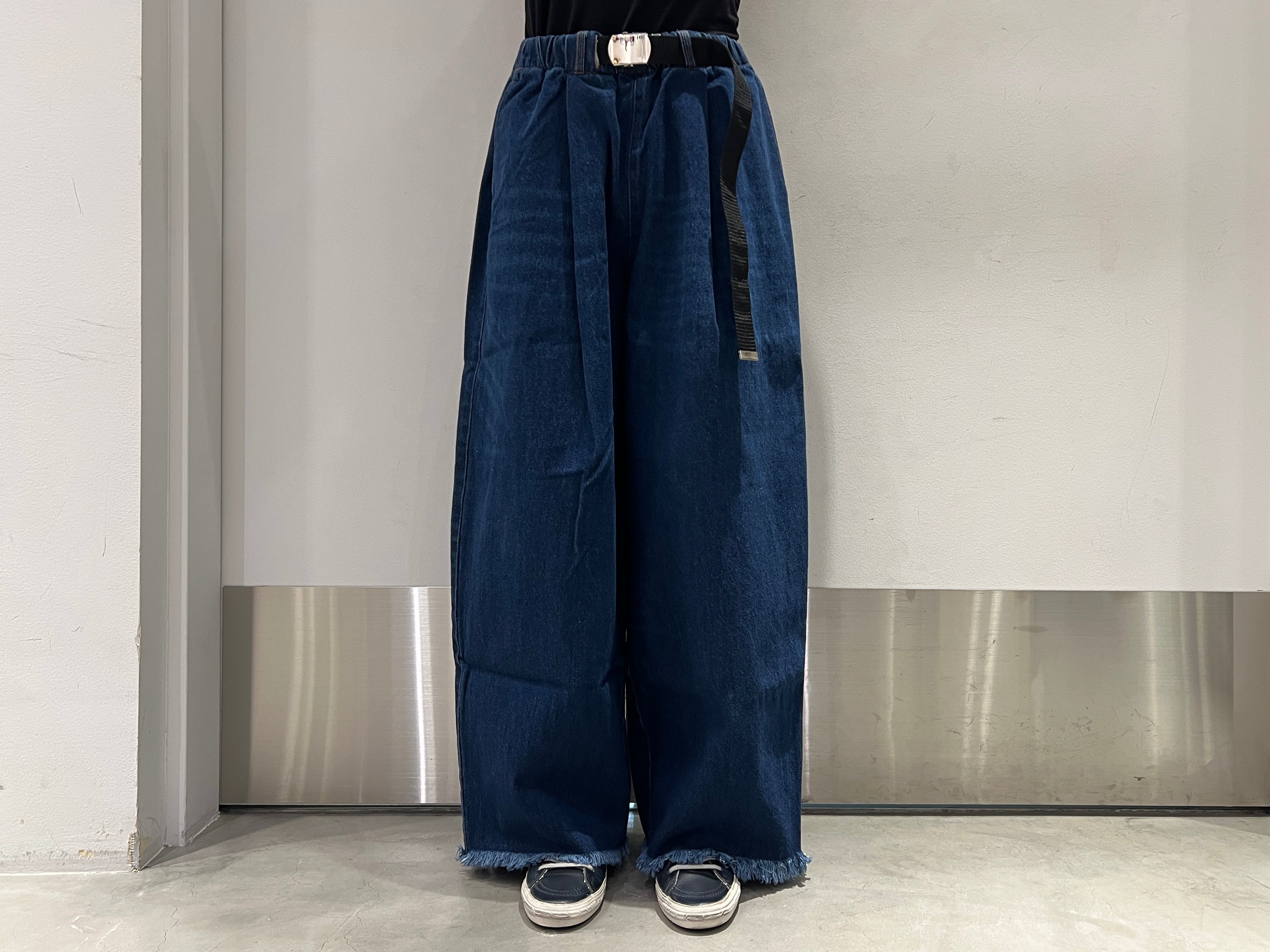 デニム ベルテットパンツ｜M53.（エムゴーサン）通販オンラインストア