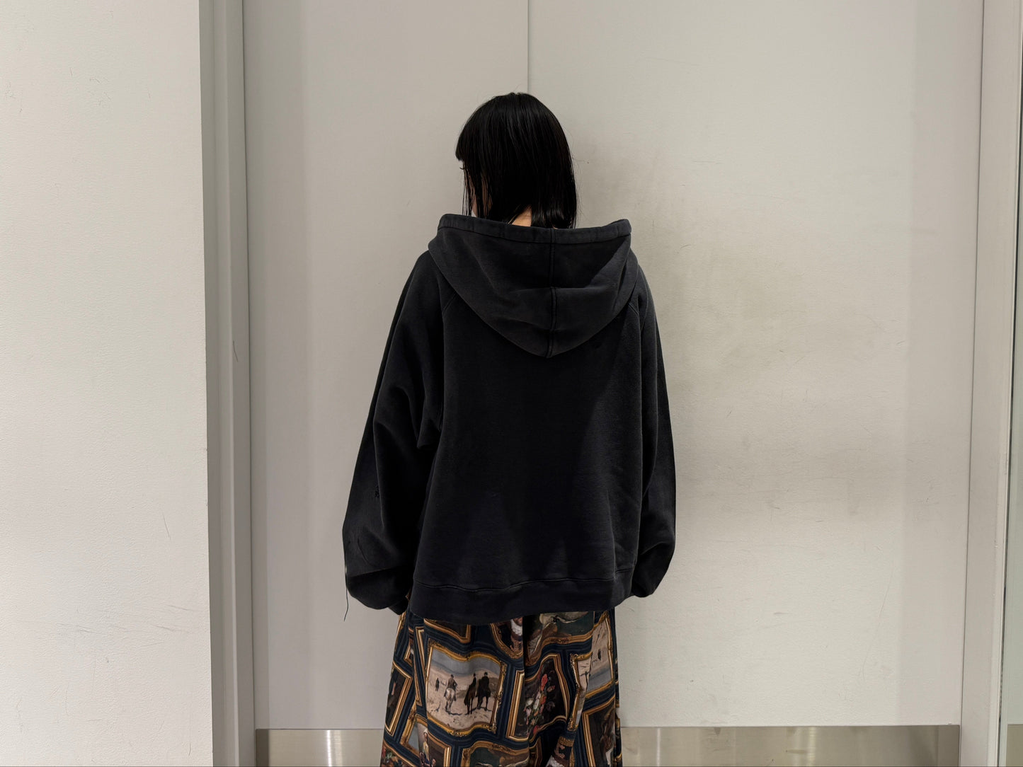 ダメージフーディ【25AW】