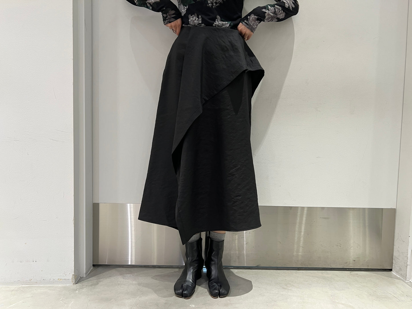 ドレープスカート【25AW】