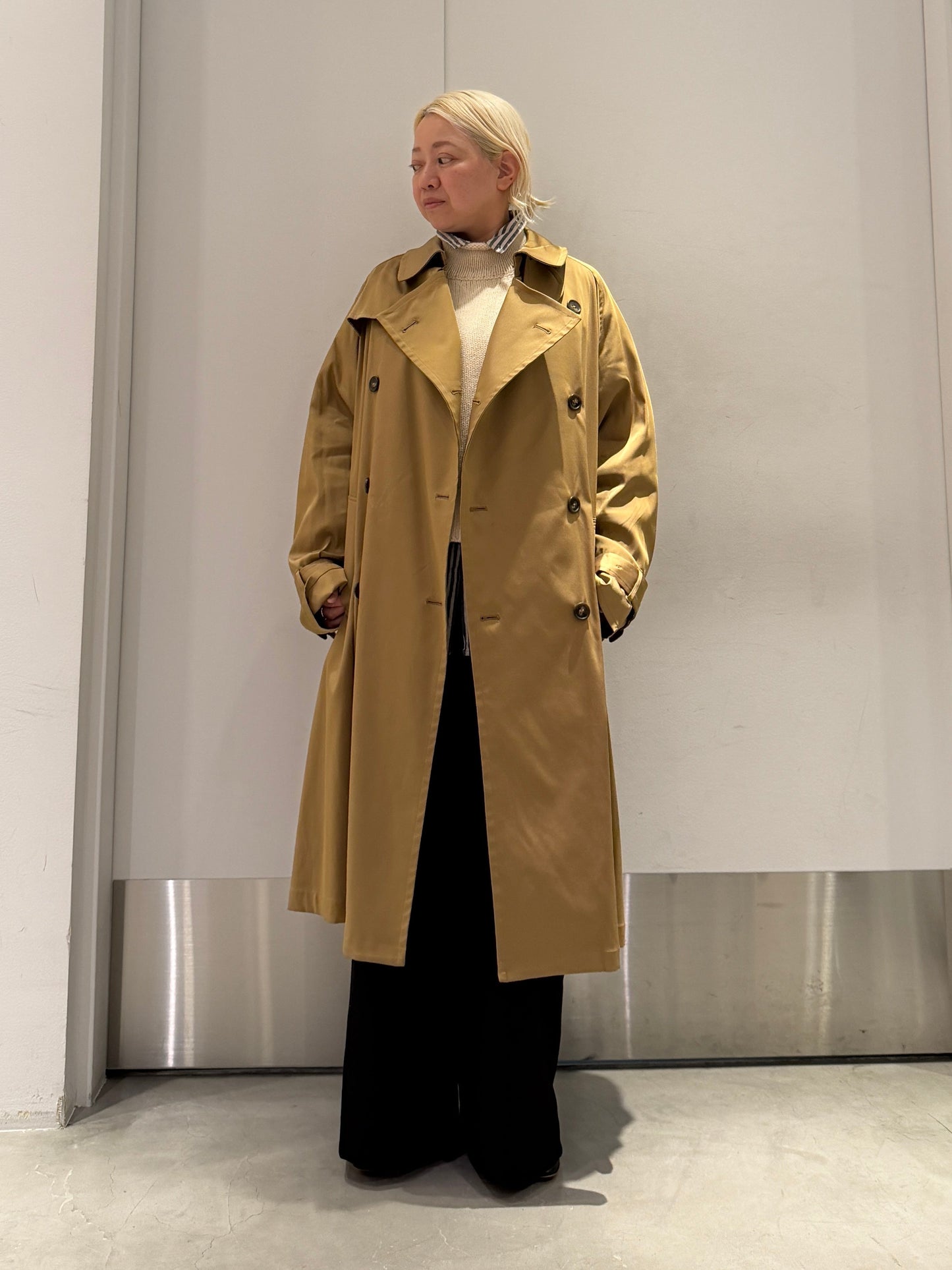 トレンチコート