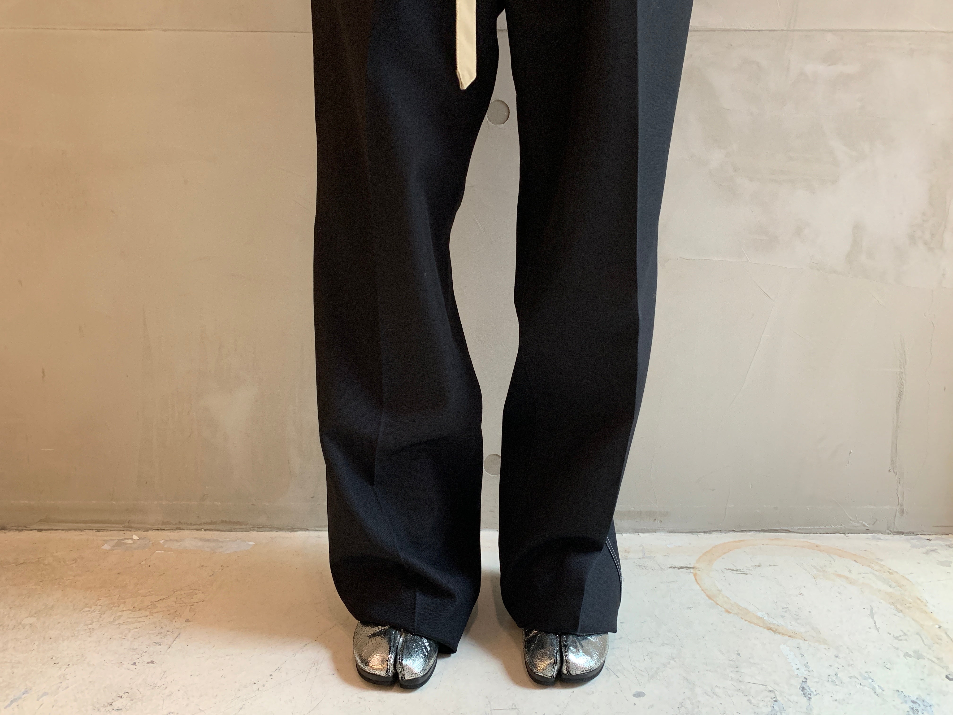 ベルト付ウールパンツ｜MAISON MARGIELA（メゾン マルジェラ）通販