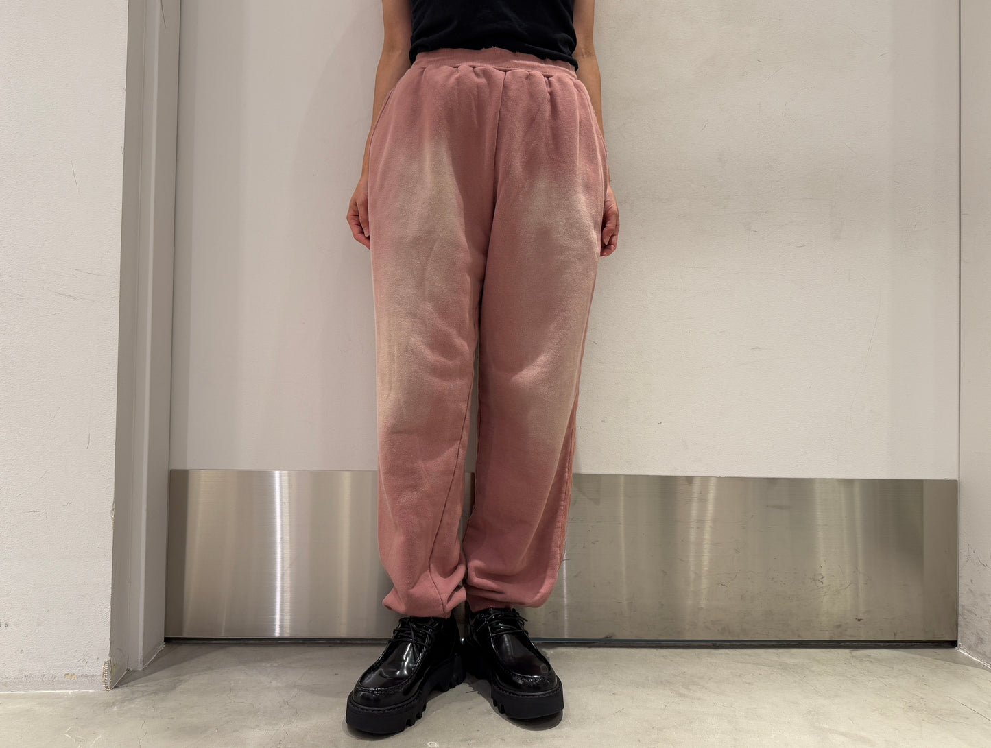 ダメージスウェットパンツ【25AW】