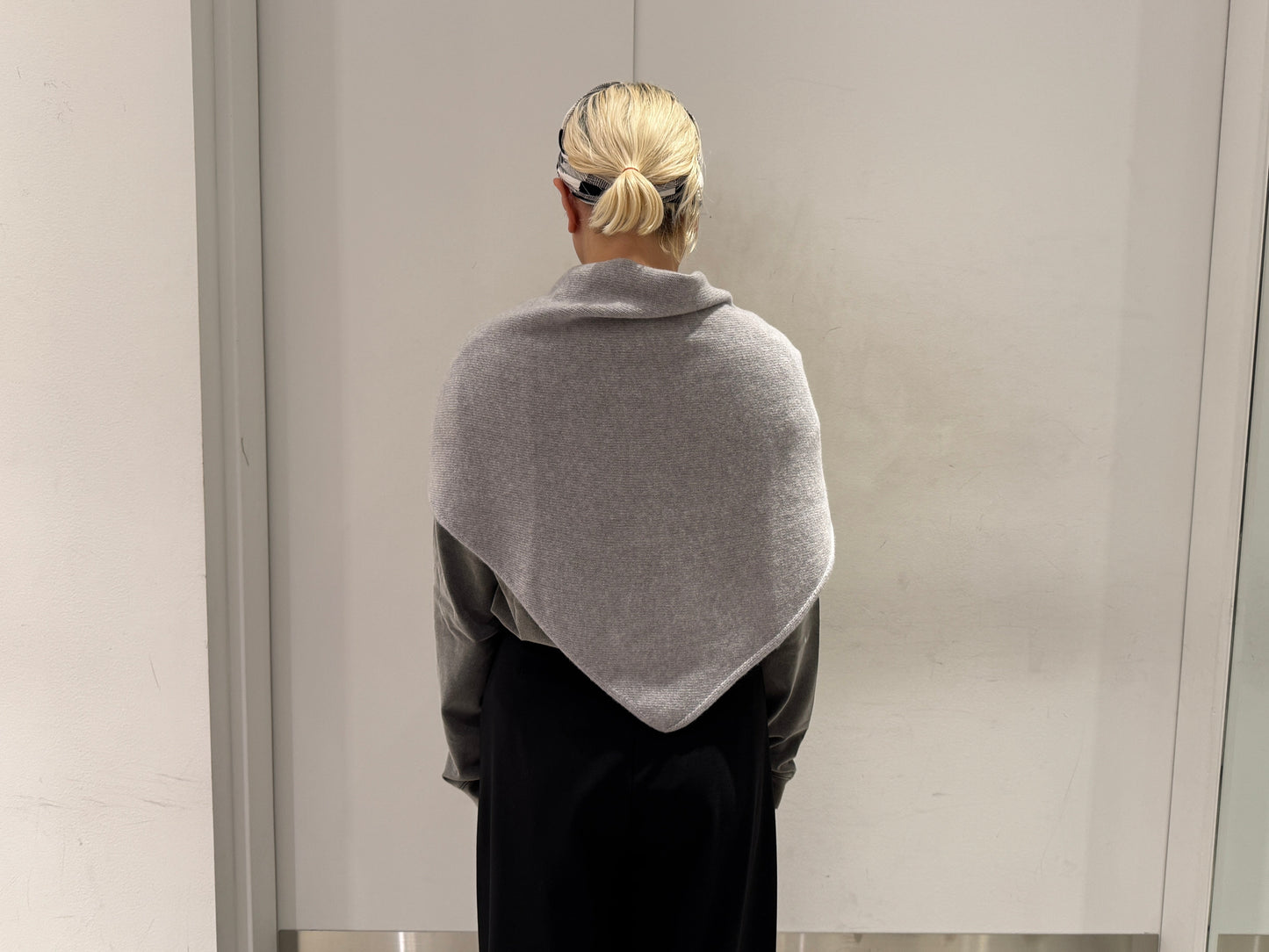 triangular scarf knit【25AW】