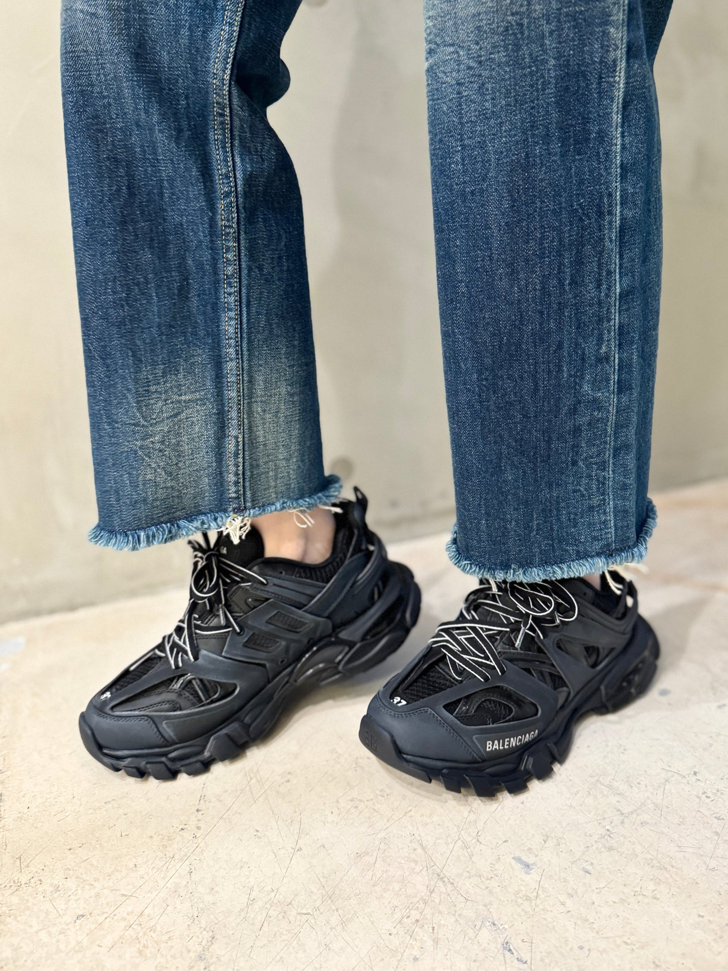 TRACK スニーカー（UNISEX）