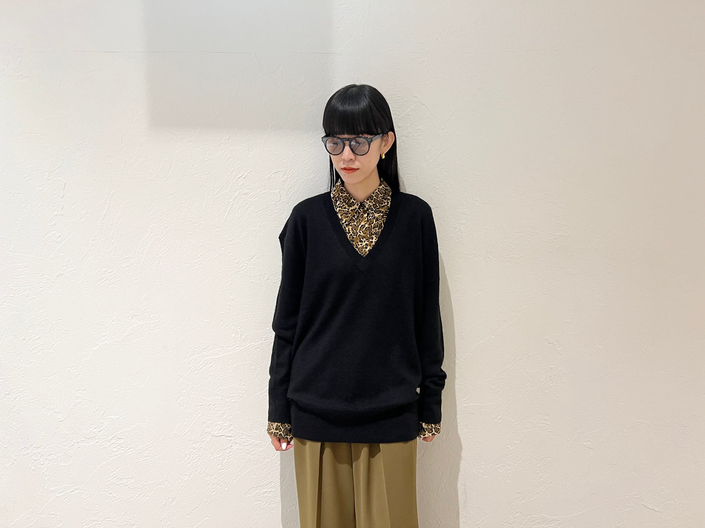 Vネックニット【24AW】