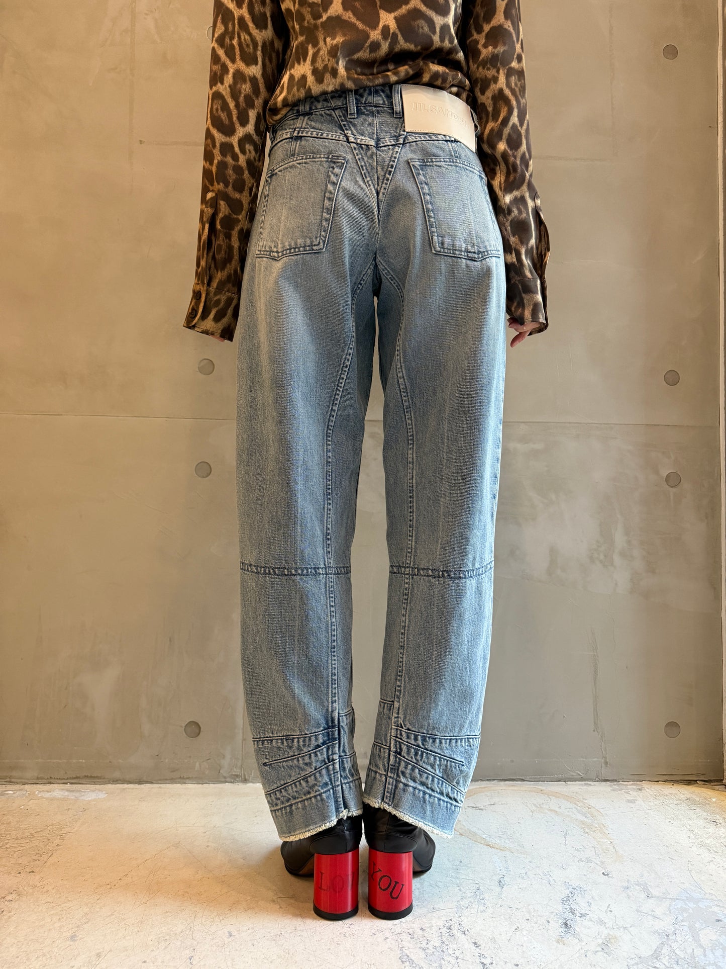 ルーズレッグデニムパンツ【25SS】