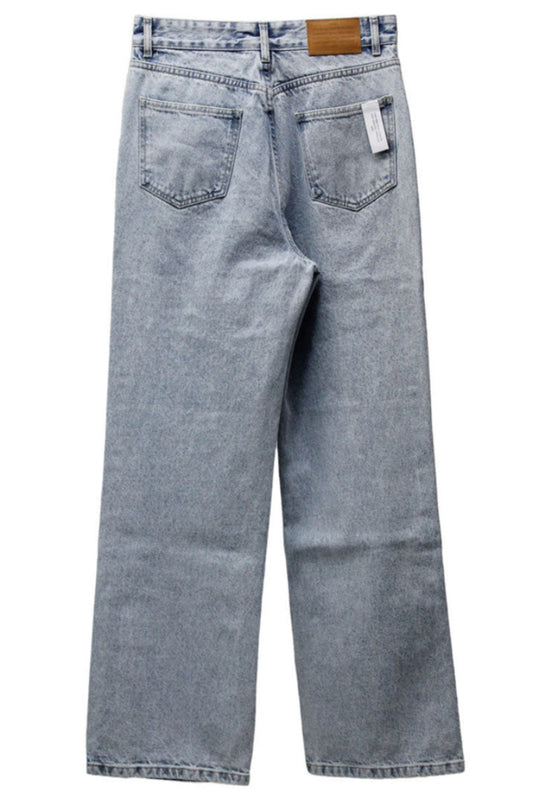 ダメージデニムパンツ